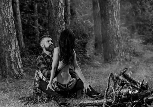 Conecte-se com a natureza: um guia para fazer sexo ao ar livre com segurança